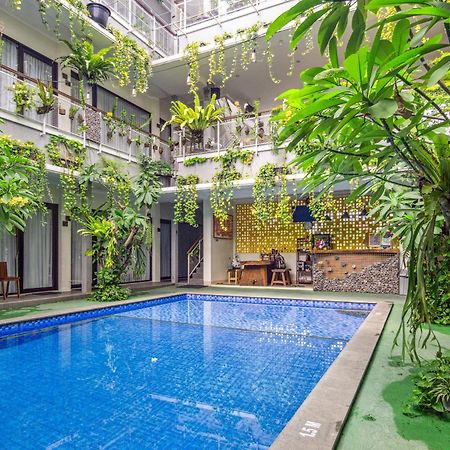 Roemah Kenari Hotel Jogjakarta Buitenkant foto