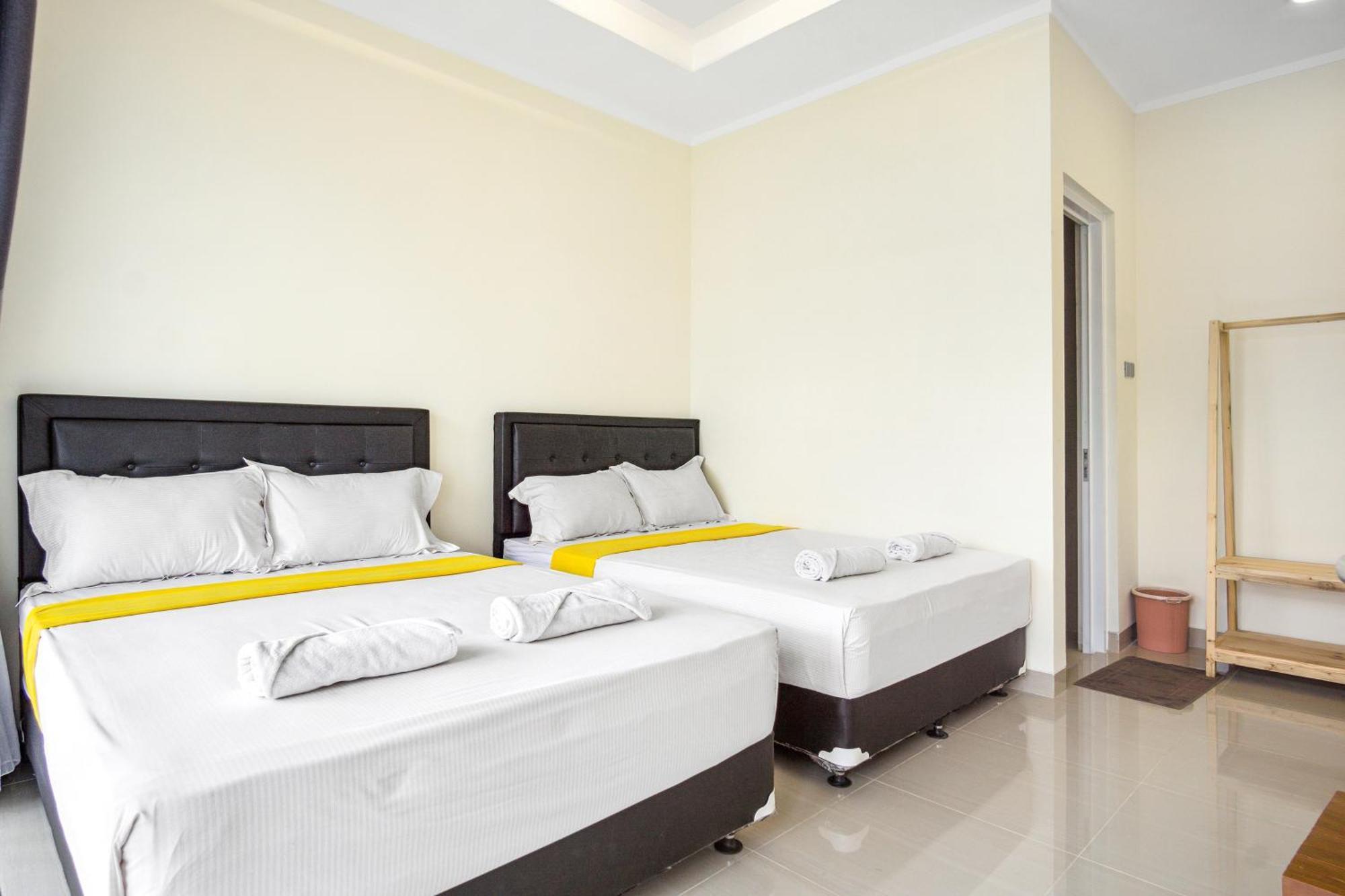 Roemah Kenari Hotel Jogjakarta Buitenkant foto
